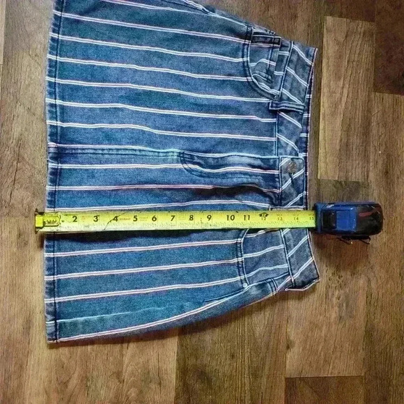 PacSun Red, White, & Blue Denim Skirt Size 26 - Picture 3 of 5